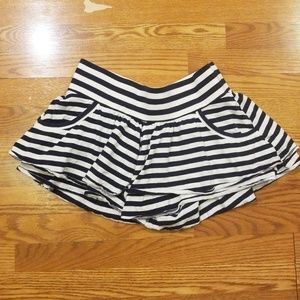 EUC Express Skort White and Navy Stripe Large